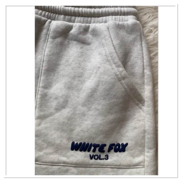 White Fox Boutique Offstage Lounge Shorts Gray Size Large - Picture 2 of 7